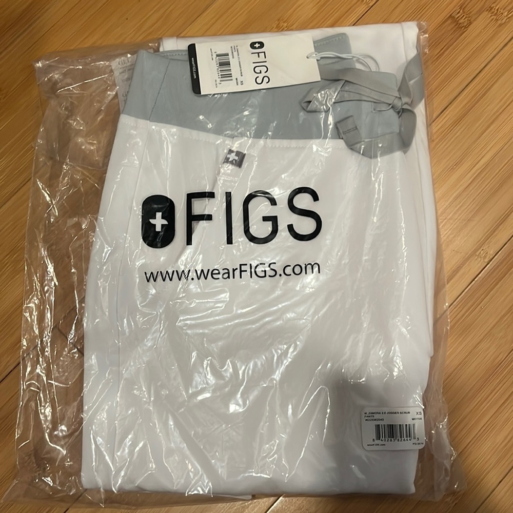 NWT Figs Zamora 2.0 jogger scrub pants XS